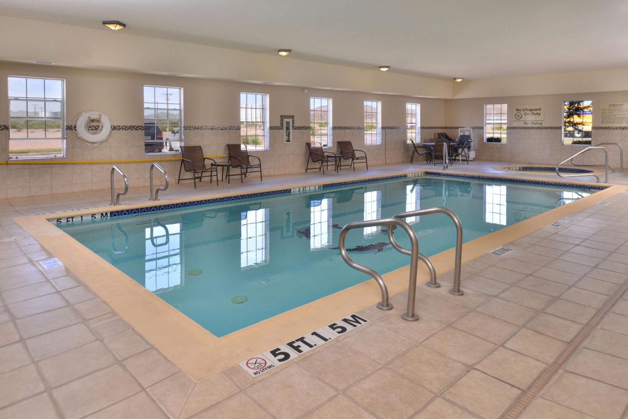 Hampton Inn Van Horn Buitenkant foto